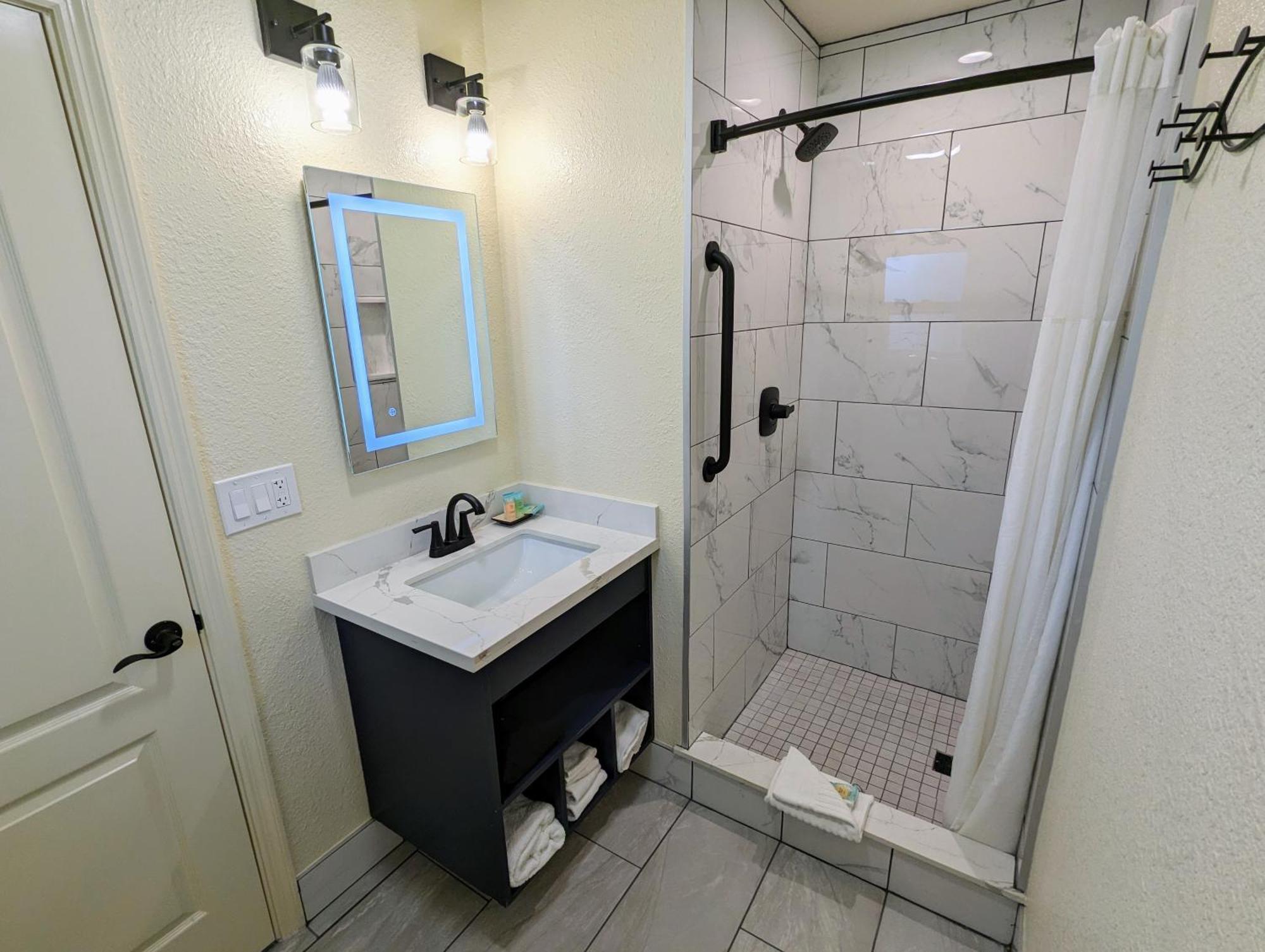 Clarion Collection Wilkie'S Inn Pacific Grove - Monterey Luaran gambar
